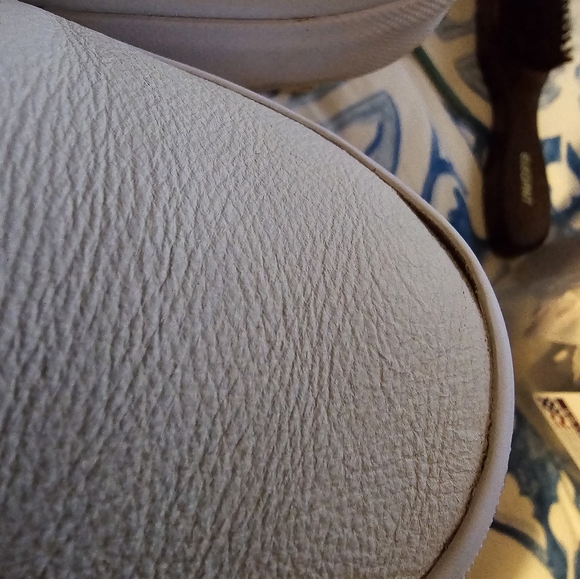 VANS OLD SKOOL, LEATHER TOP SNEAKERS. - Picture 8 of 10